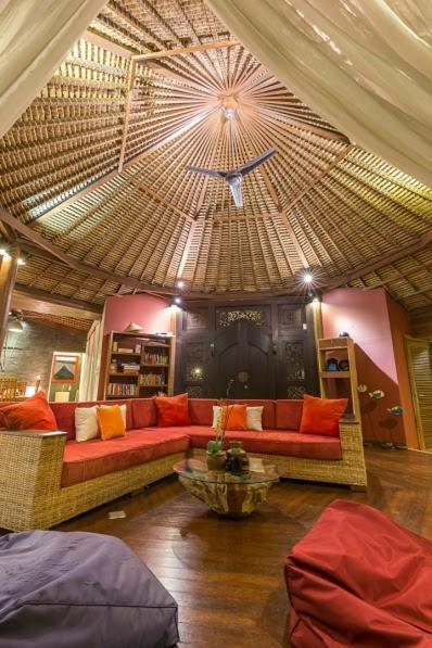 Villa Pilou Boutique Hotel Tanah Lot Exterior foto